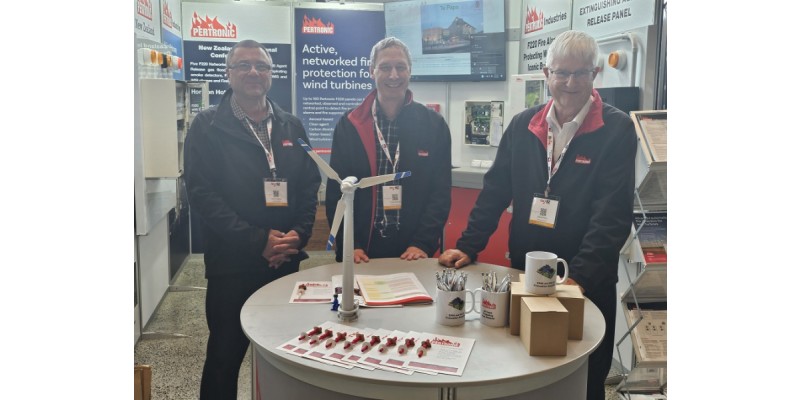 20251009 125159 resized to 900 pixels 1